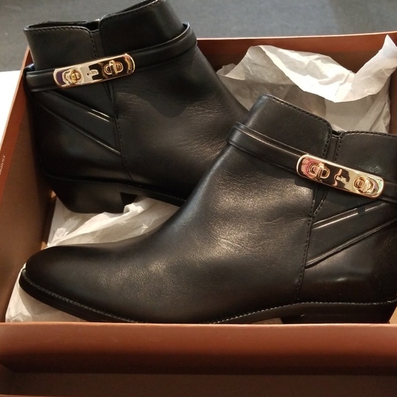 coach coleen bootie